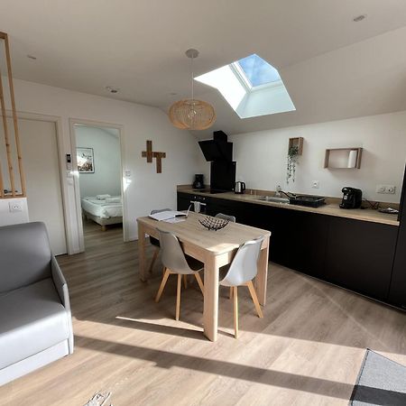 Appart-Hotel N 3 Avec Terrasse, Piscine, Petit-Dejeuner Et Parking Prive Chouzelot Exteriér fotografie